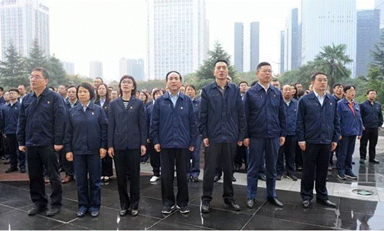 yl23411永利集团进行庆祝新中国成立暨“不忘初心服膺使命”主题升旗典礼