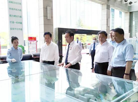 陕西省委副书记，省当局党组书记、省长赵一德深刻yl23411永利调研领导工作