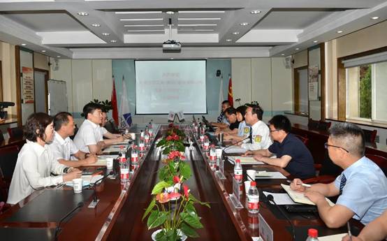 长春旭阳工业(集团)股份有限公司董事长许明哲一行来yl23411永利参观互换